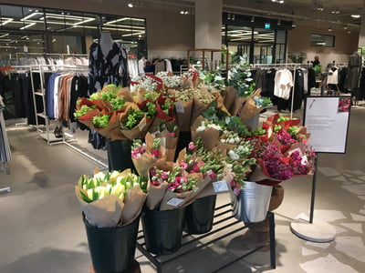 H&M Hammersmith Concept Store - Flowers