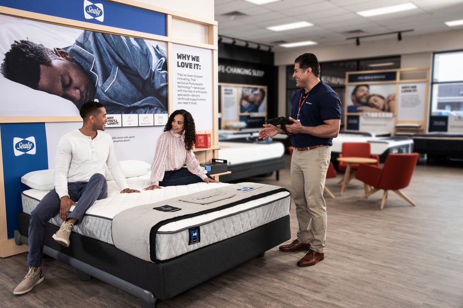Empowering Frontline Teams How Mattress Firm’s Retail Ops and IT