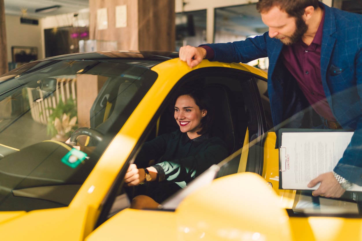 automotive-buying-yellow-car