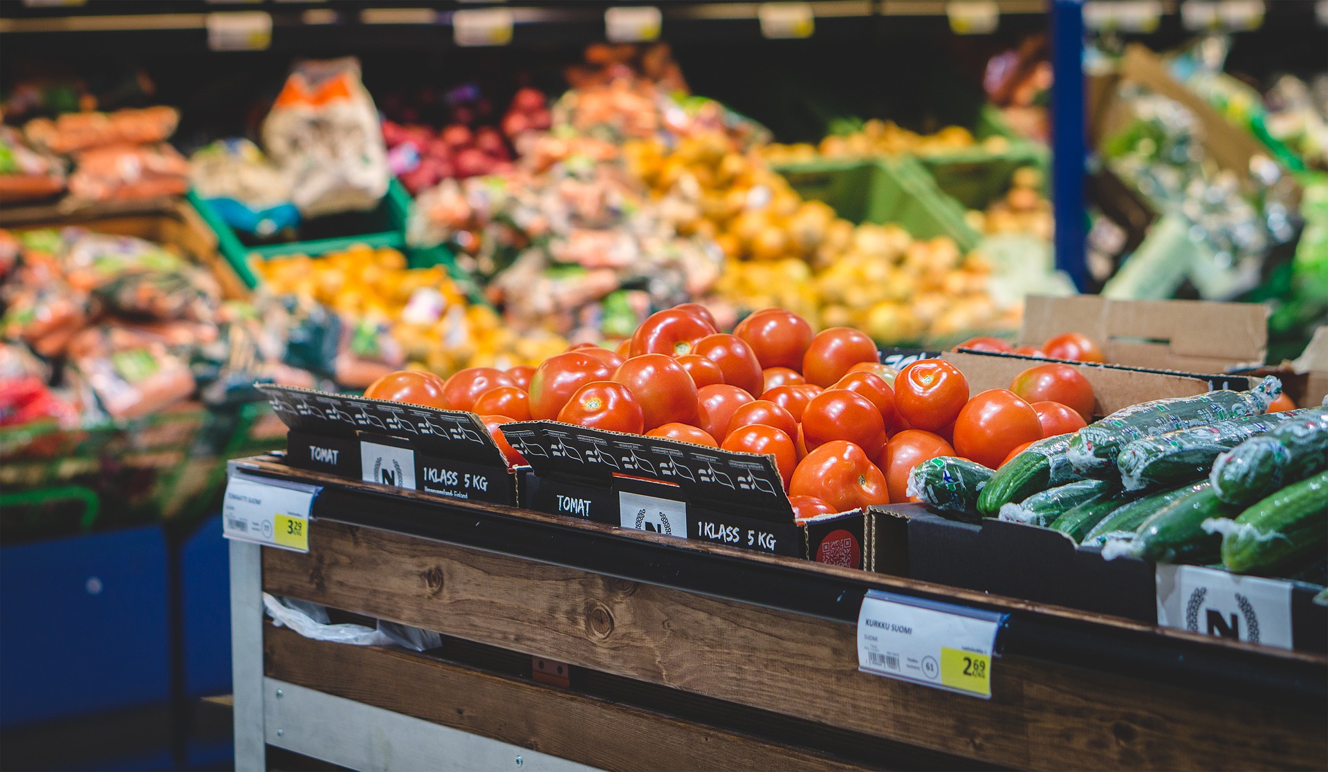 3 Ways Grocery Retailers Can Stand Out in 2018